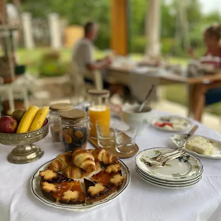 Bed and Breakfast Casa Trambasore